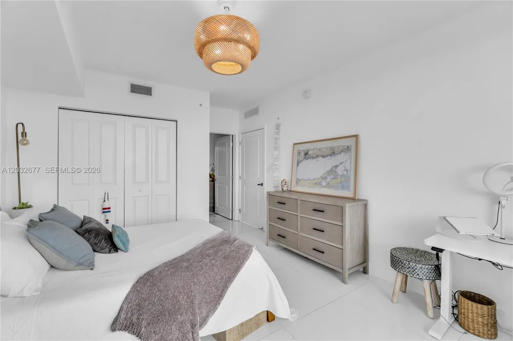400 Sunny Isles Blvd #1917   |TWO STORIES Sunny Isles Beach, FL 33160