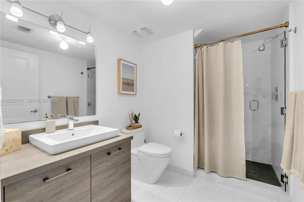 400 Sunny Isles Blvd #1917   |TWO STORIES Sunny Isles Beach, FL 33160