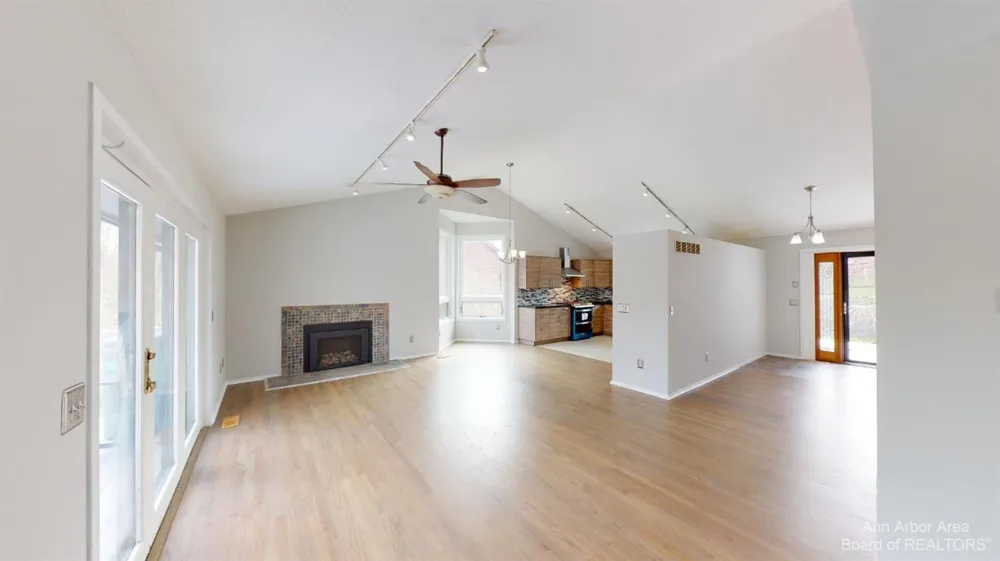 1280 Sunset Road Ann Arbor, MI 48103