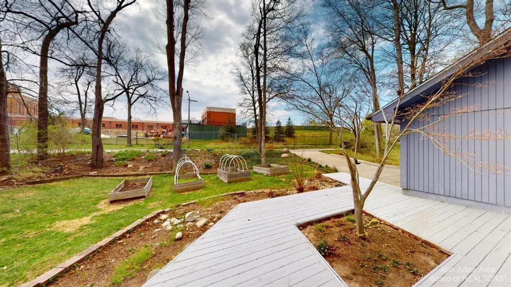 1280 Sunset Road Ann Arbor, MI 48103