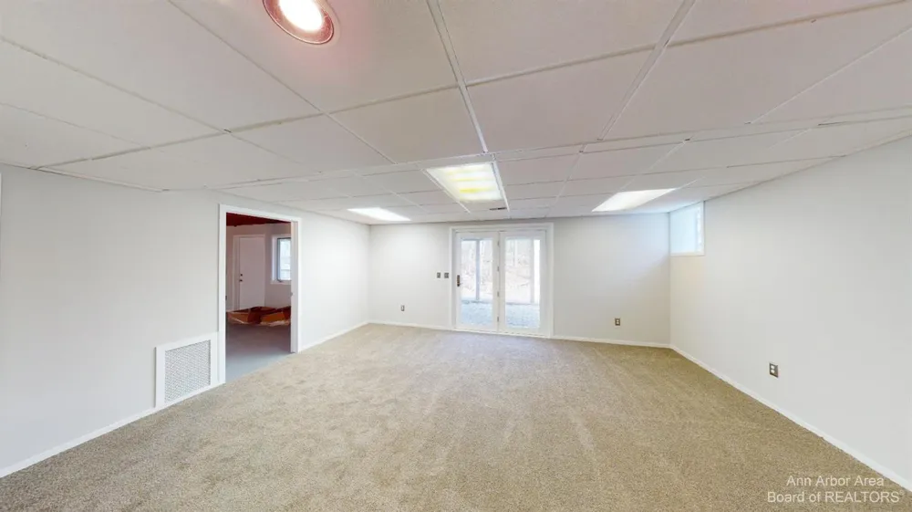 1280 Sunset Road Ann Arbor, MI 48103