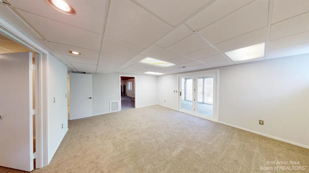 1280 Sunset Road Ann Arbor, MI 48103