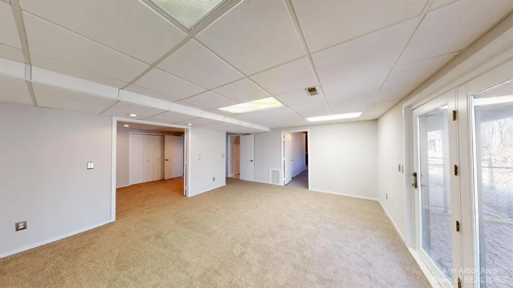 1280 Sunset Road Ann Arbor, MI 48103