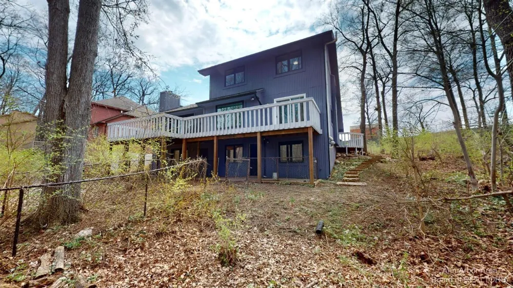 1280 Sunset Road Ann Arbor, MI 48103