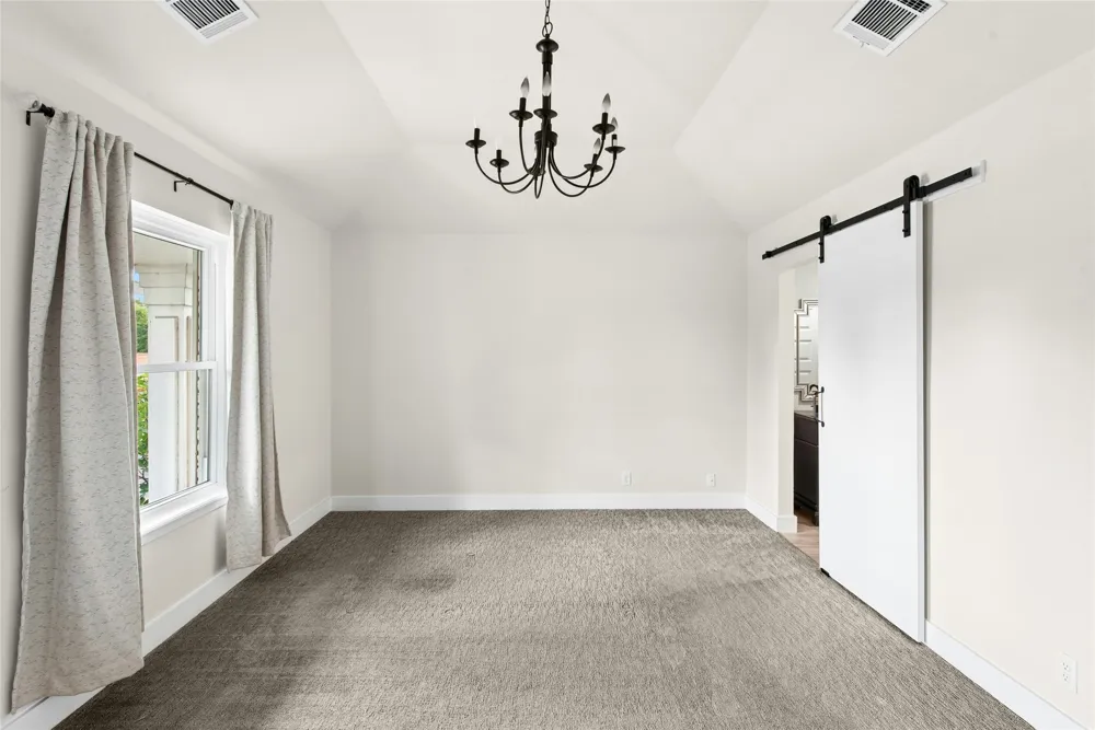 10101 Parkfield Drive Austin, TX 78758