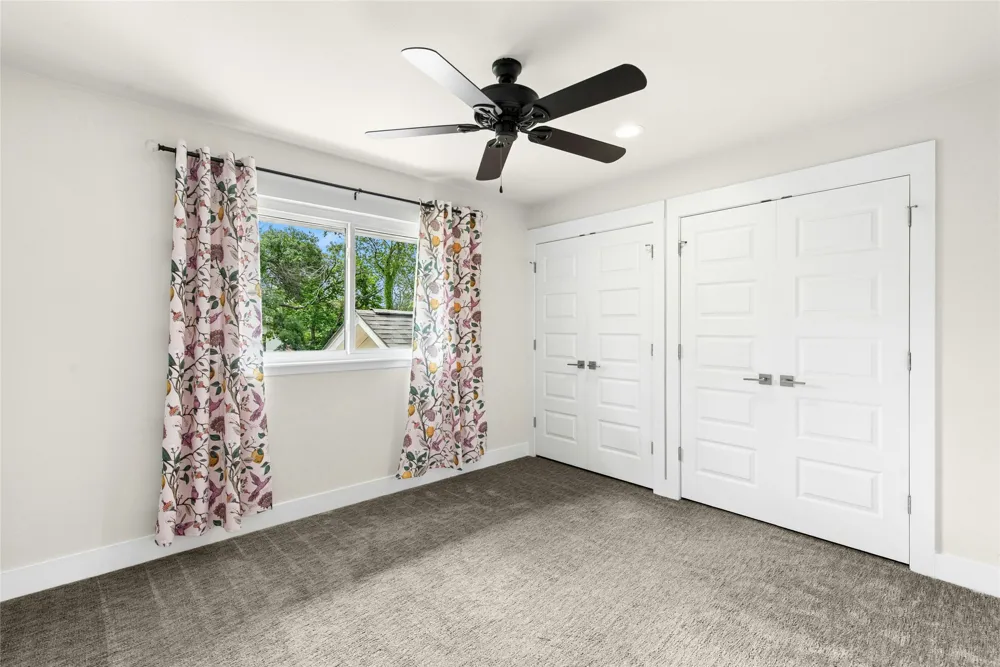 10101 Parkfield Drive Austin, TX 78758