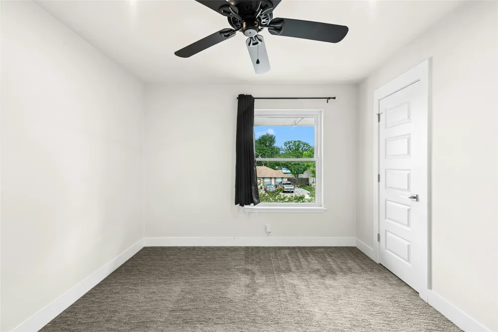 10101 Parkfield Drive Austin, TX 78758