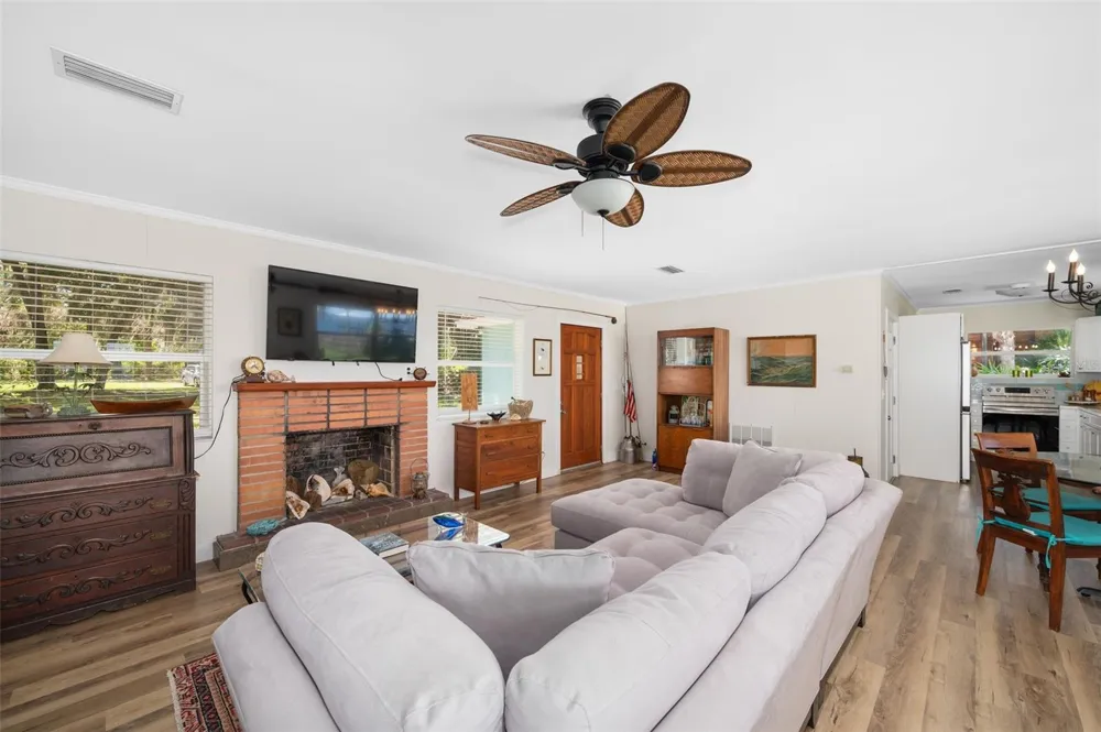 12525 NE 204TH TERRACE Waldo, FL 32694
