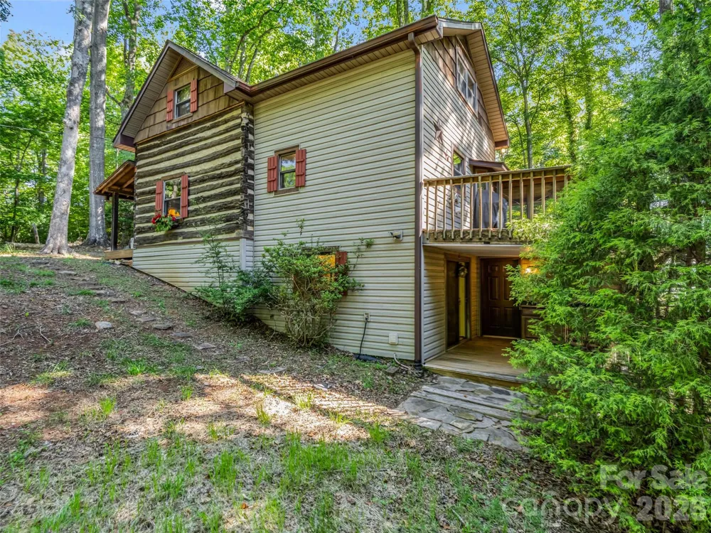 1208 Forest Lake Heights Drive Nebo, NC 28761
