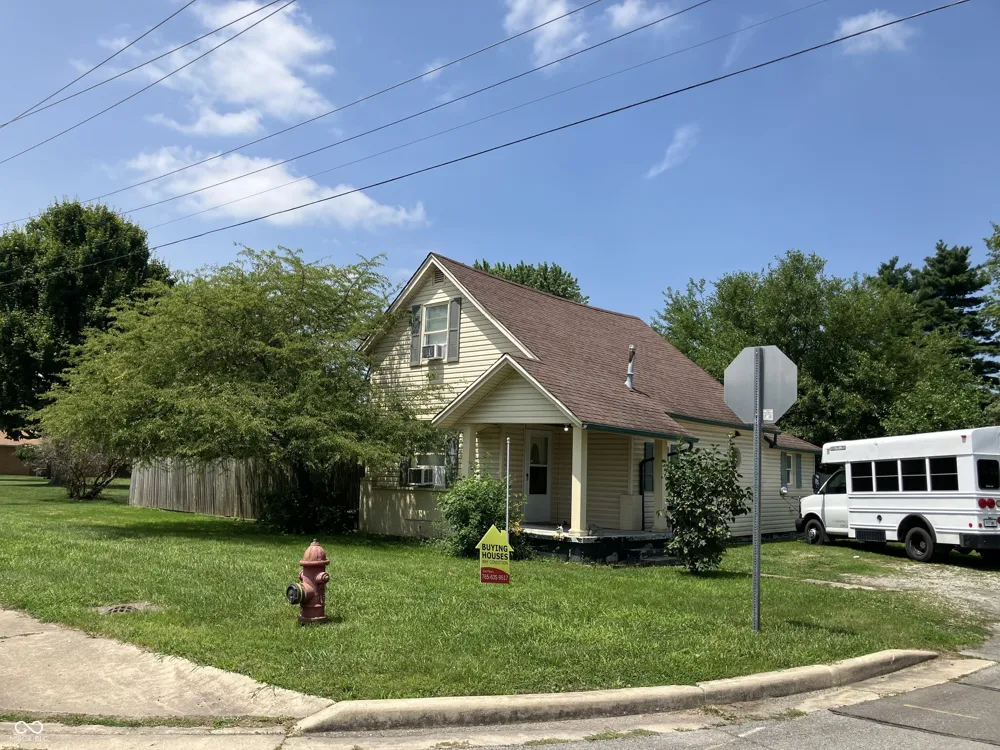 1534 S P STREET Elwood, IN 46036