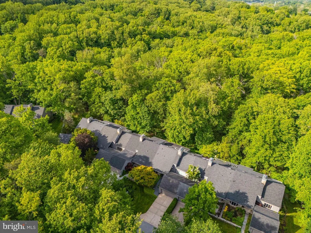 2504 STONE MILL ROAD Baltimore, MD 21208