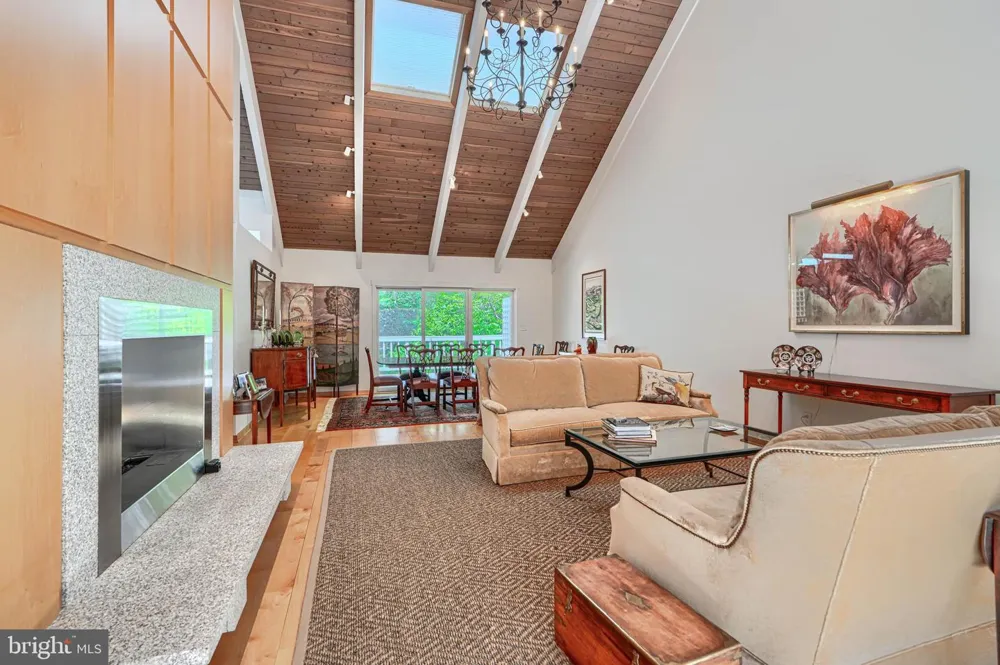 2504 STONE MILL ROAD Baltimore, MD 21208