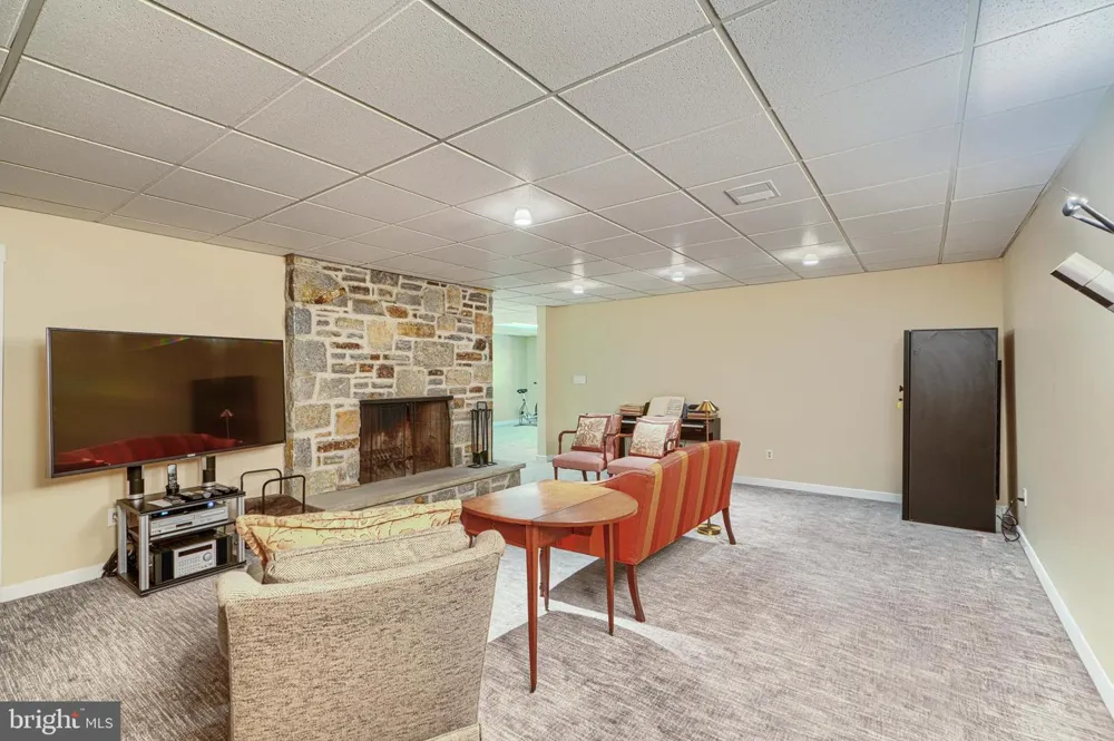 2504 STONE MILL ROAD Baltimore, MD 21208