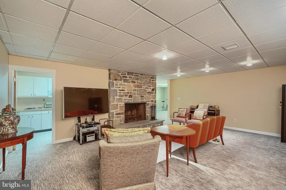 2504 STONE MILL ROAD Baltimore, MD 21208