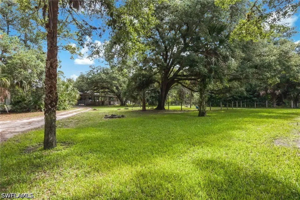 13th Avenue SW Naples, FL 34116