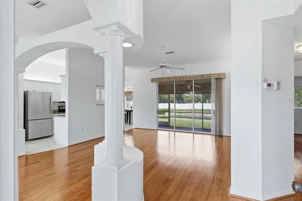 2404 50TH DRIVE E Bradenton, FL 34203