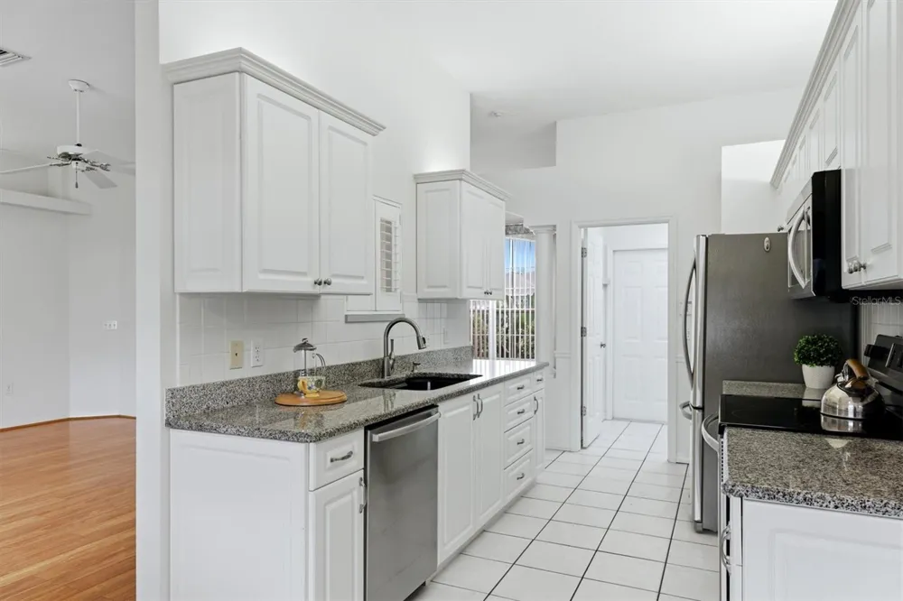 2404 50TH DRIVE E Bradenton, FL 34203