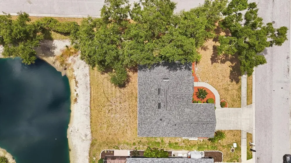 2404 50TH DRIVE E Bradenton, FL 34203