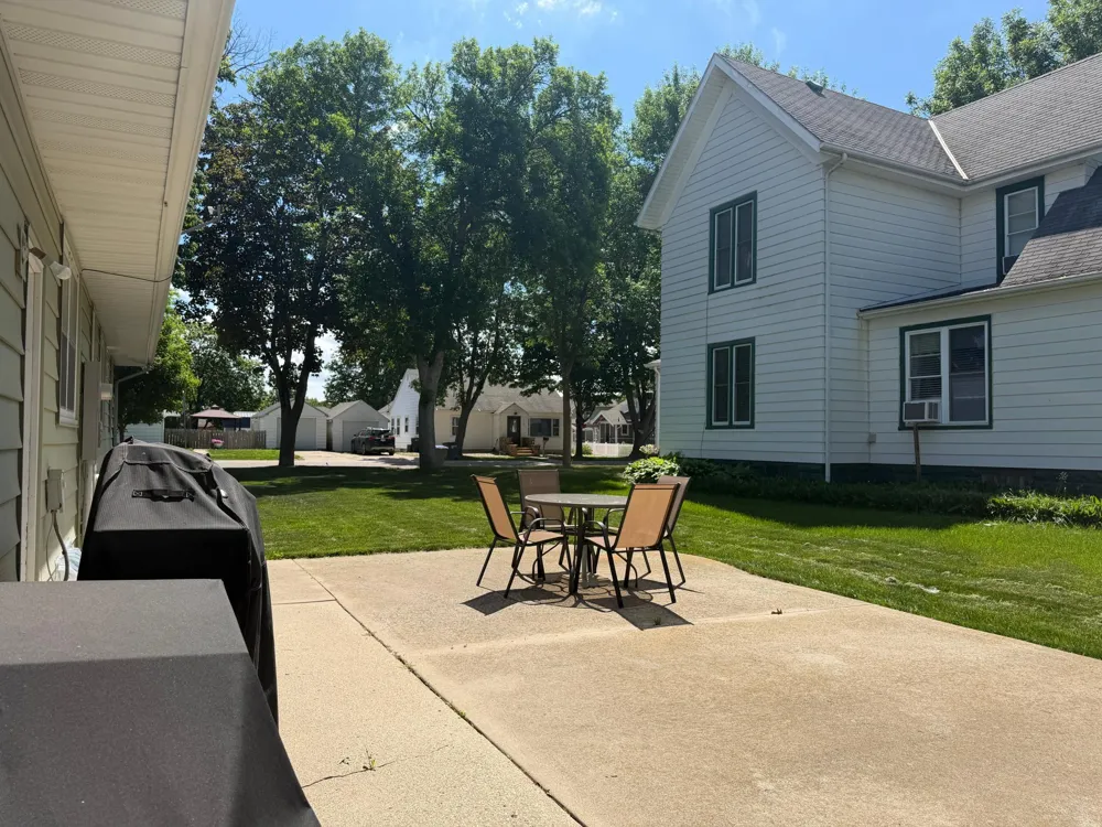 401 W Crawford Street Luverne, MN 56156