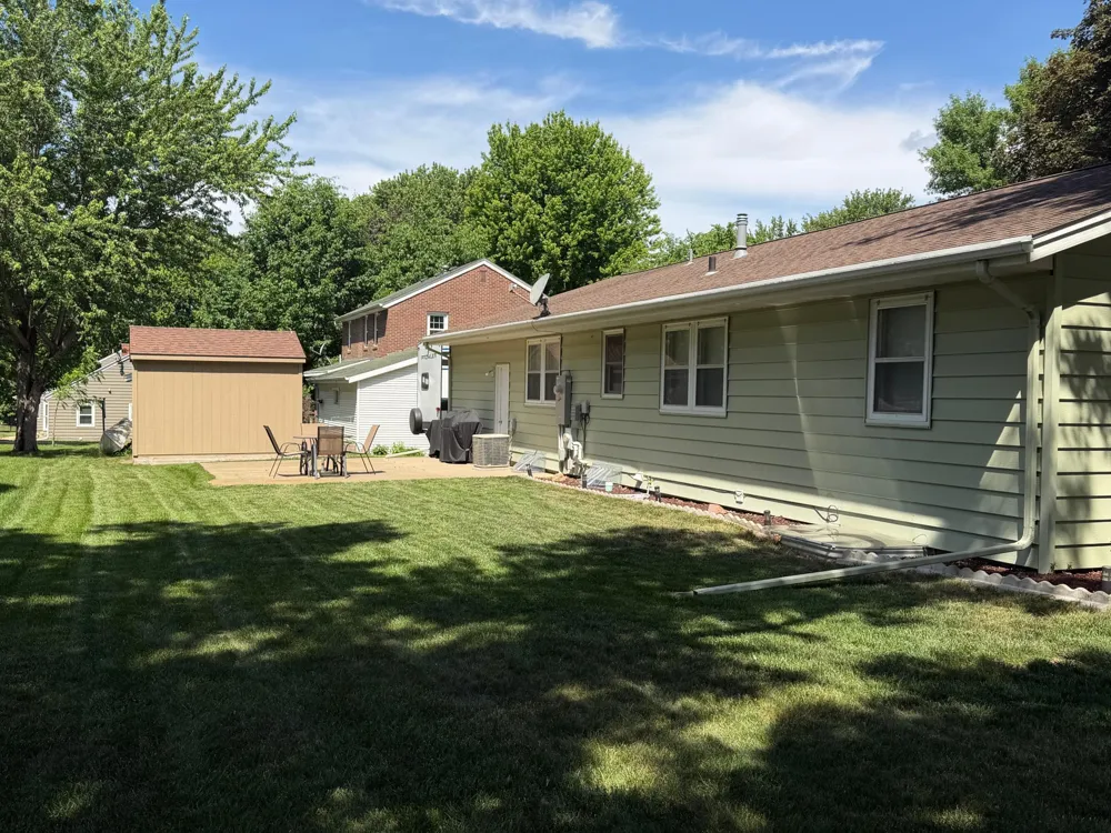 401 W Crawford Street Luverne, MN 56156