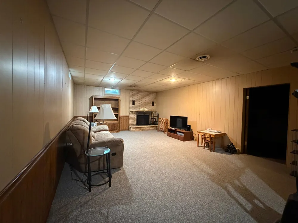 401 W Crawford Street Luverne, MN 56156