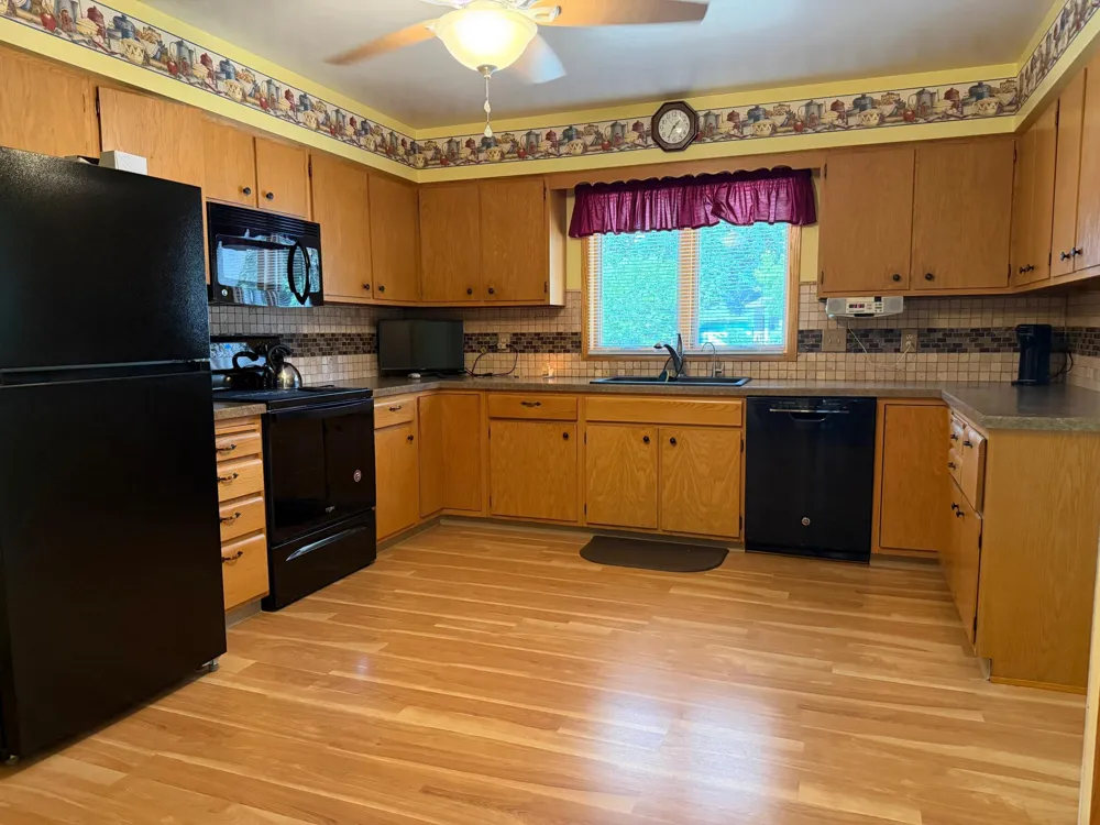 401 W Crawford Street Luverne, MN 56156