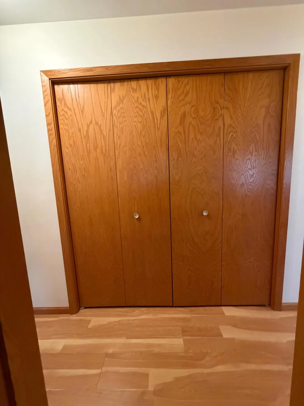 401 W Crawford Street Luverne, MN 56156