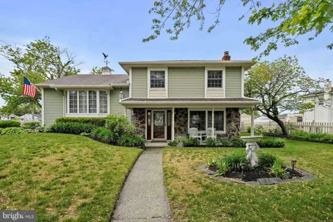 1400 FRANKLIN AVENUE