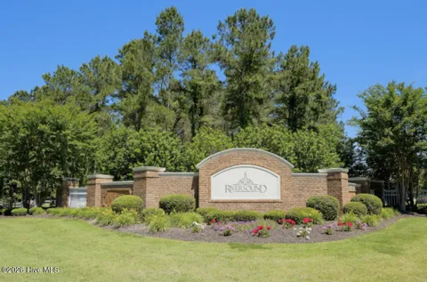 424 Riversound Drive