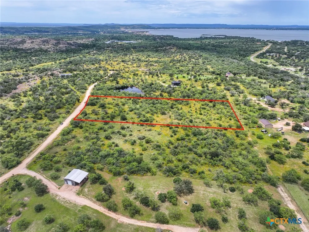 35 Granite Oaks Drive Burnet, TX 78611