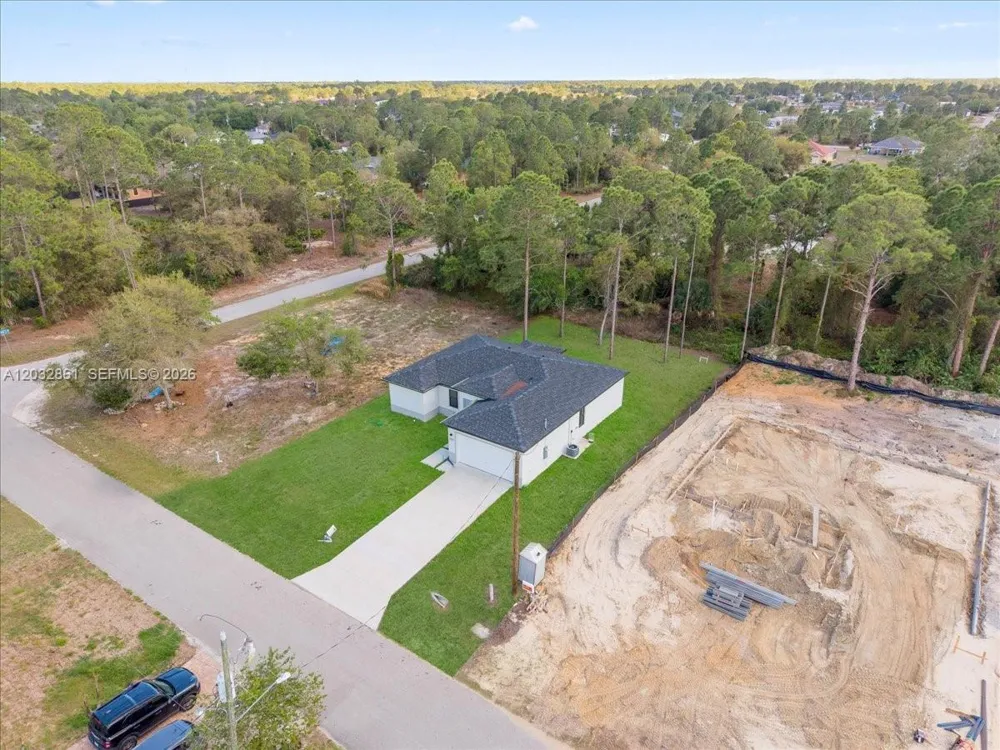 2609 53rd st w Lehigh Acres, FL 33971