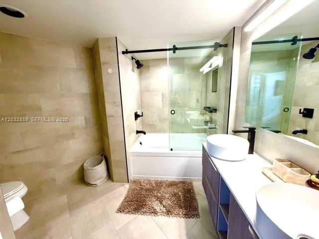 2080 S Ocean Dr #1512 Hallandale Beach, FL 33009
