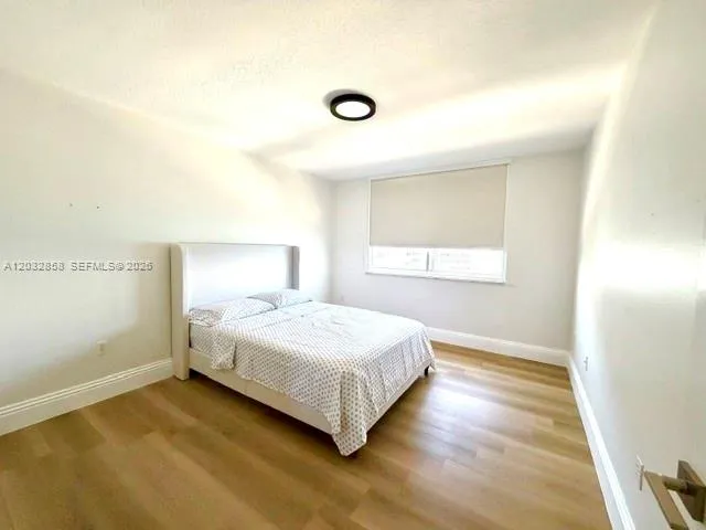 2080 S Ocean Dr #1512 Hallandale Beach, FL 33009