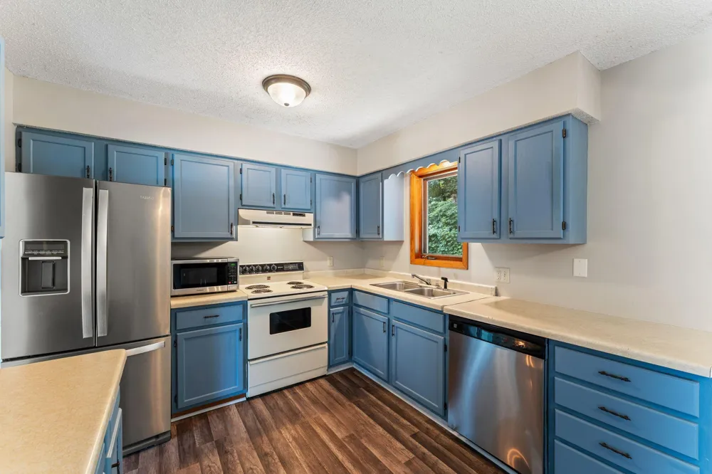 509 Mill Street E Cannon Falls, MN 55009