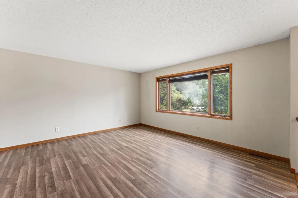 509 Mill Street E Cannon Falls, MN 55009