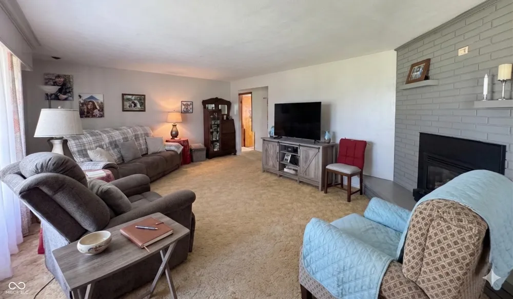 616 Vermillion Court Anderson, IN 46012