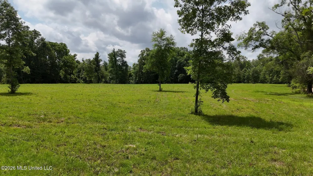 00 Dogwood Road Vicksburg, MS 39180