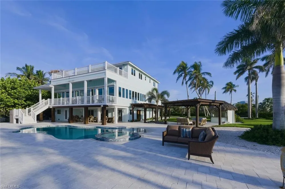 7660 Bocilla Lane Bokeelia, FL 33922