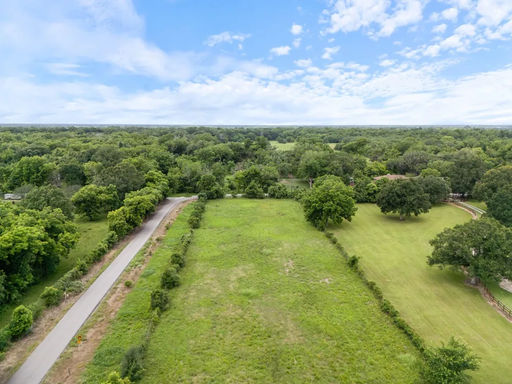 0 County Road 13 Damon, TX 77430