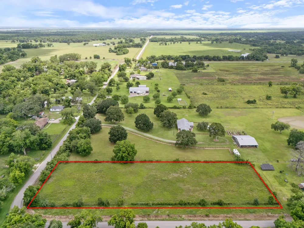 0 County Road 13 Damon, TX 77430