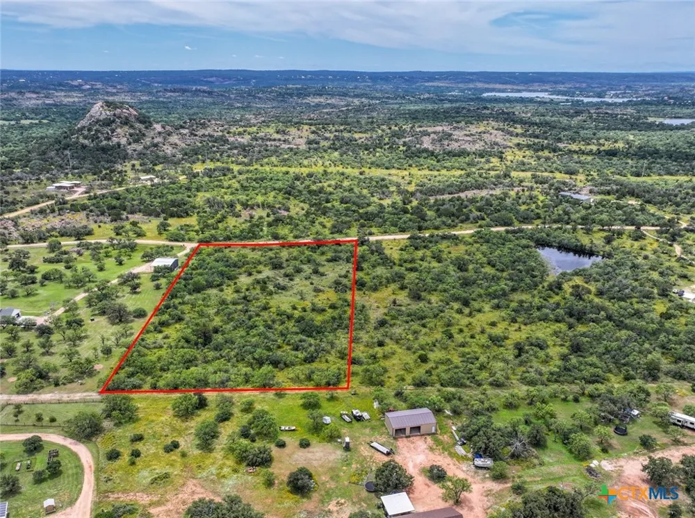 36 Granite Oaks Drive Burnet, TX 78611