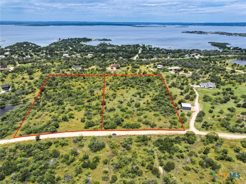 36 Granite Oaks Drive Burnet, TX 78611
