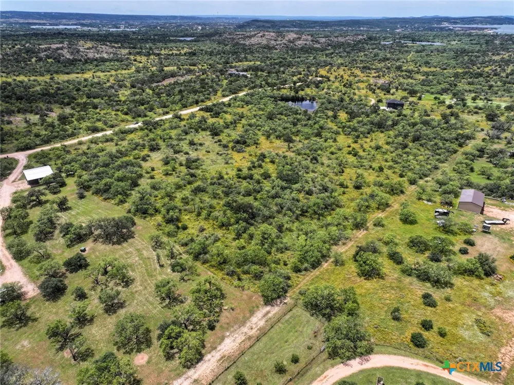 36 Granite Oaks Drive Burnet, TX 78611