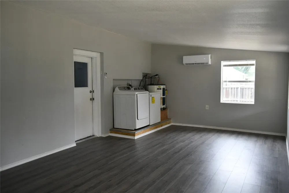 401 Powers Street Lacy Lakeview, TX 76705