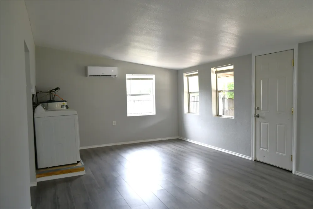 401 Powers Street Lacy Lakeview, TX 76705