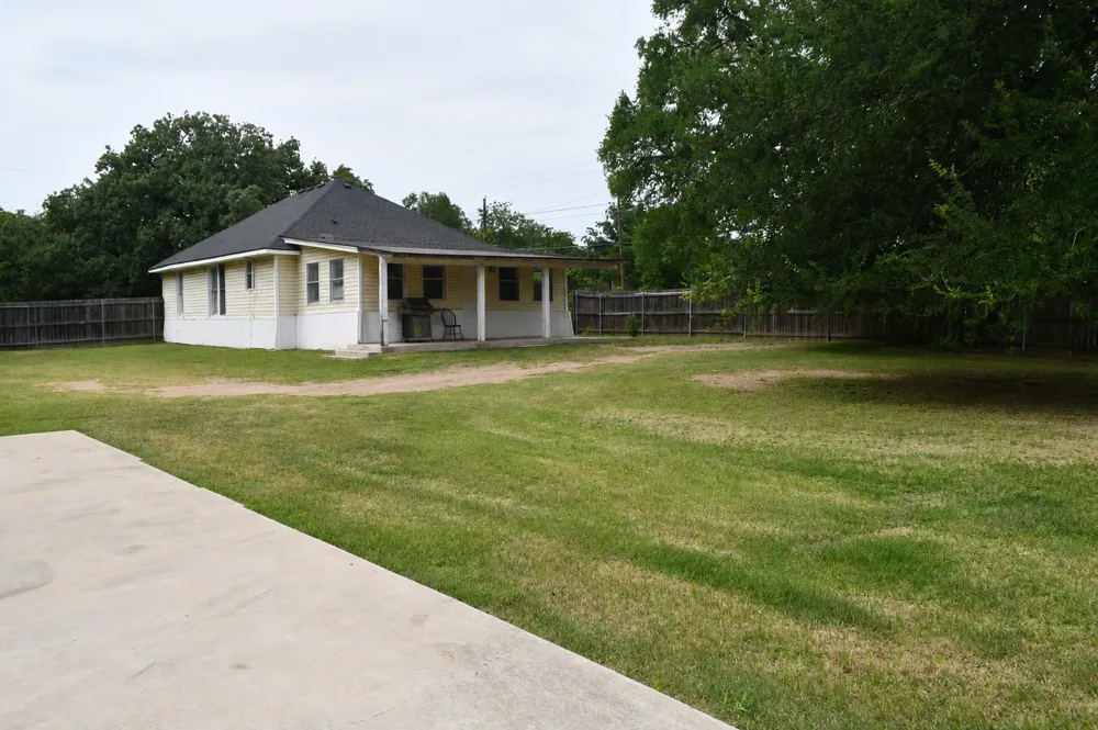 401 Powers Street Lacy Lakeview, TX 76705