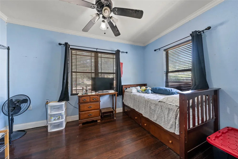 401 Powers Street Lacy Lakeview, TX 76705