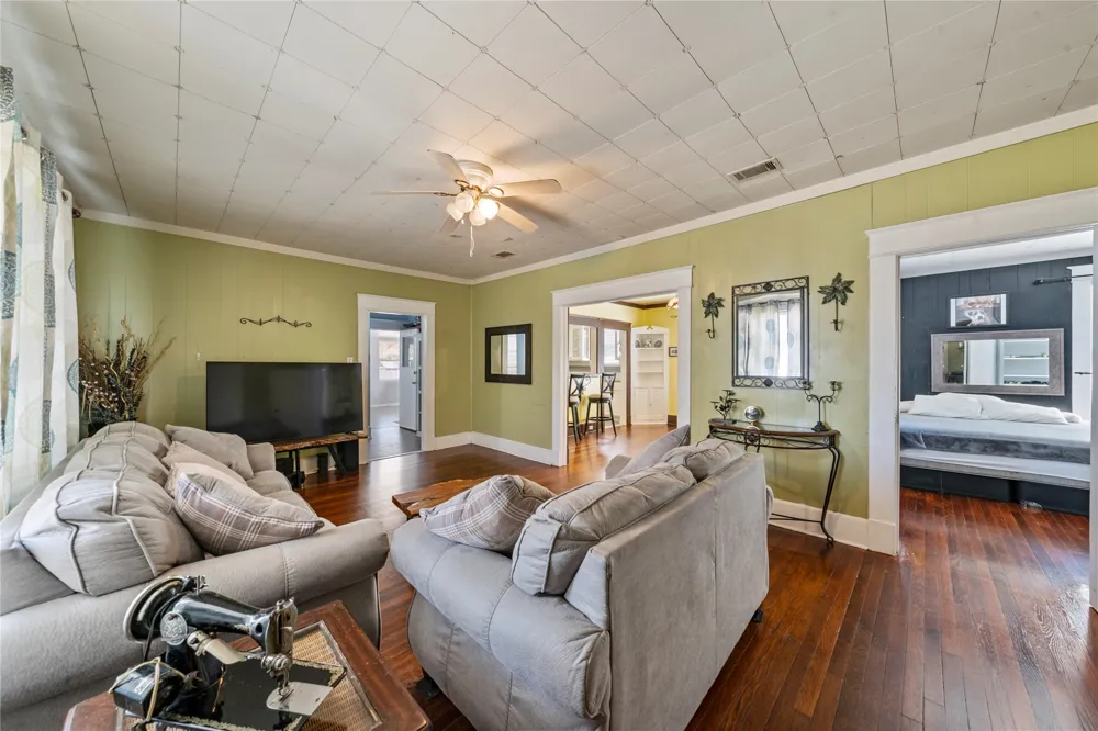401 Powers Street Lacy Lakeview, TX 76705