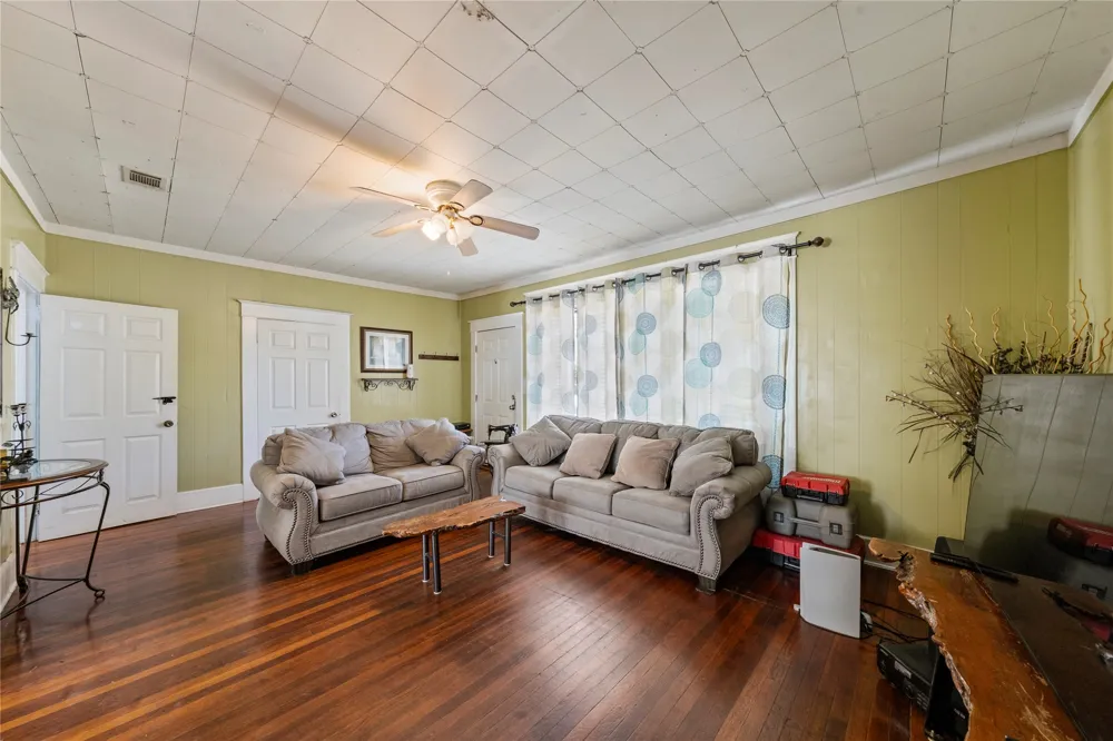 401 Powers Street Lacy Lakeview, TX 76705