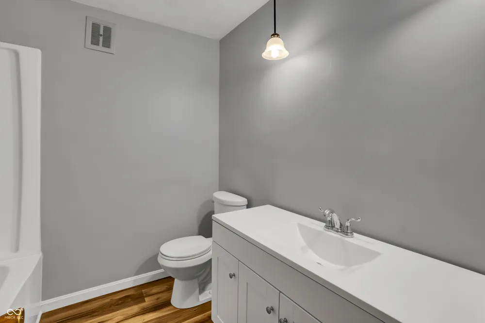209 Long Street North Vernon, IN 47265